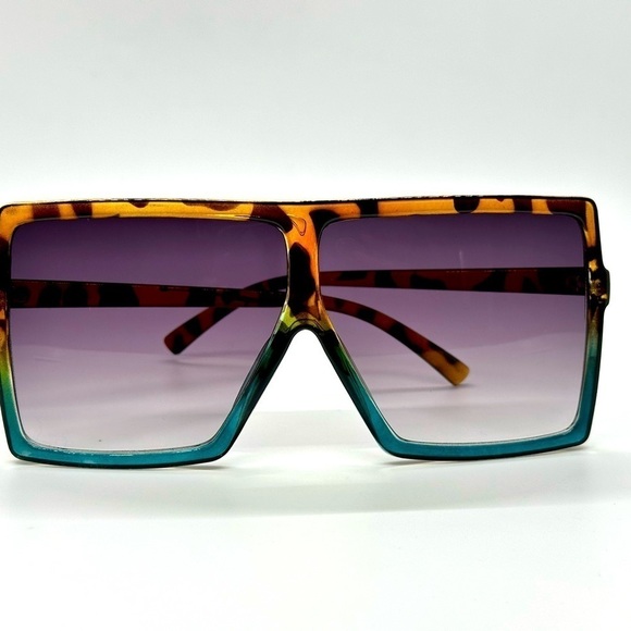 Blue Oversized Geometric Sunglasses - Picture 1 of 1
